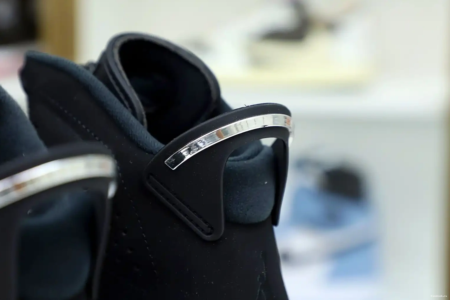 Kimikick 6 CHROME JORDAN AIR 0423